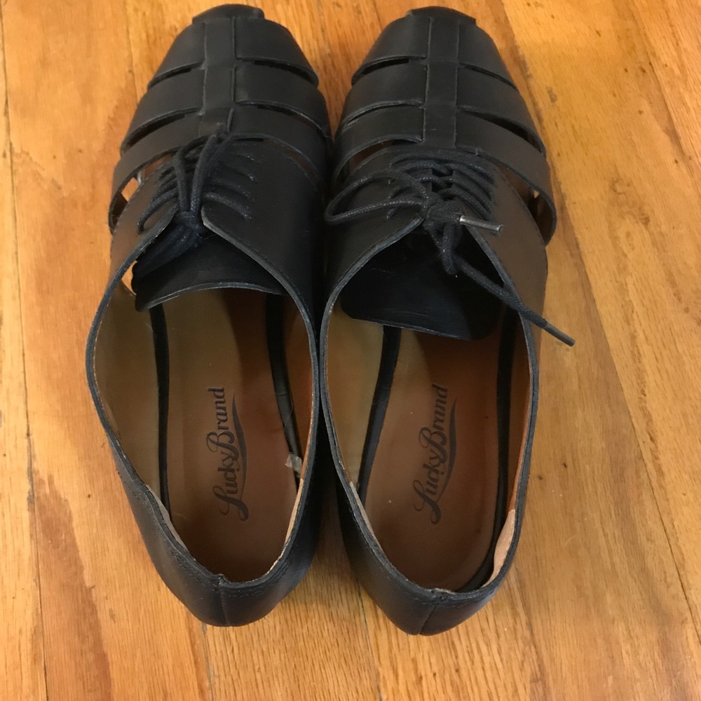 Lucky Brand Cutout Lace Up Oxfords